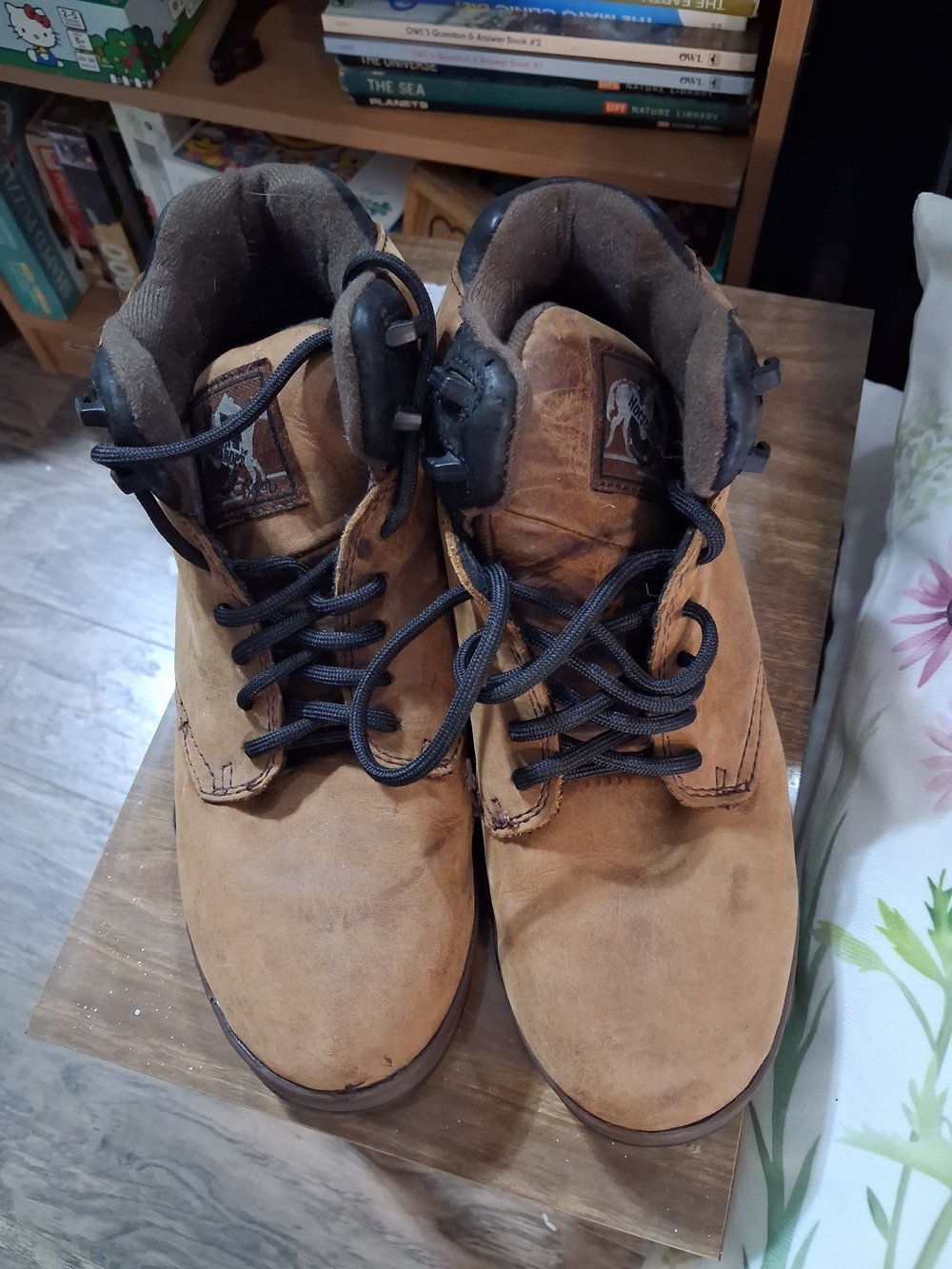 Roper Horseshoes Tan Lace-Up Men's Boots